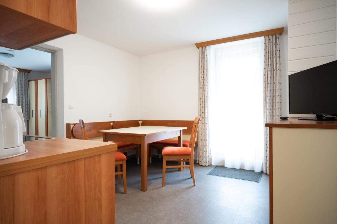 Seilergasse Apartments By We Rent, Summercard Included เซลล์อัมเซ ภายนอก รูปภาพ